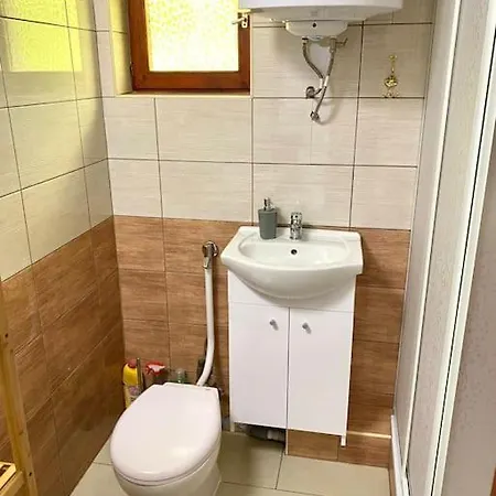 Schoenes Gaestehaus In Szálloda Alsópáhok